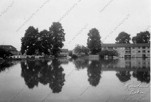 Molesey Hurst Recreation Ground