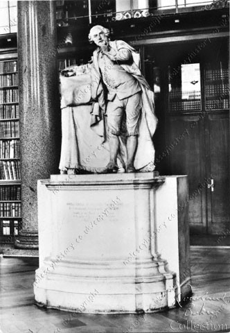 Statue of Shakespeare