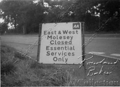 East and West Molesey closed sign